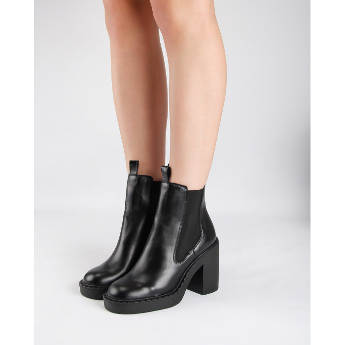 Czarne botki na obcasie ze skóry naturalnej BOTIMO