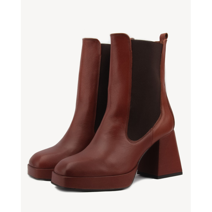 Brown leather heeled boots BOTIMO