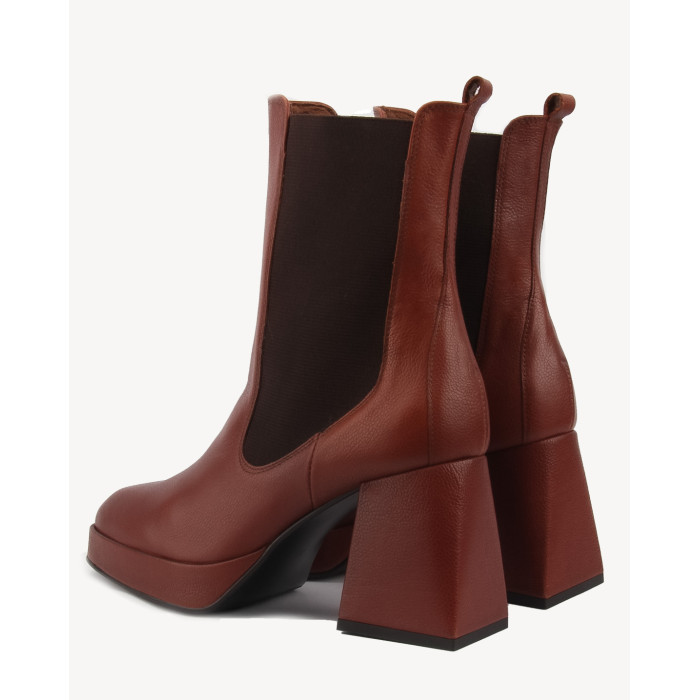 Brown leather heeled boots BOTIMO