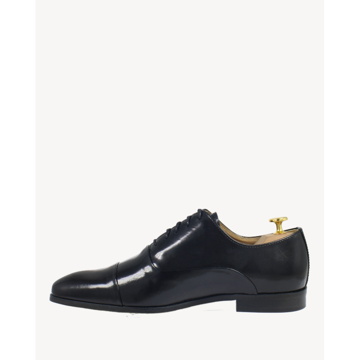 Black formal shoes on 2 cm sole