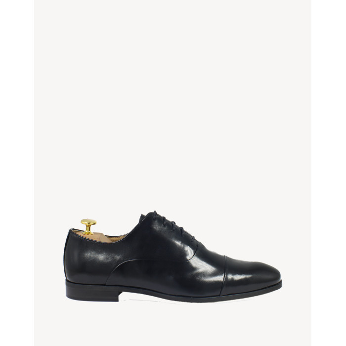 Black formal shoes on 2 cm sole