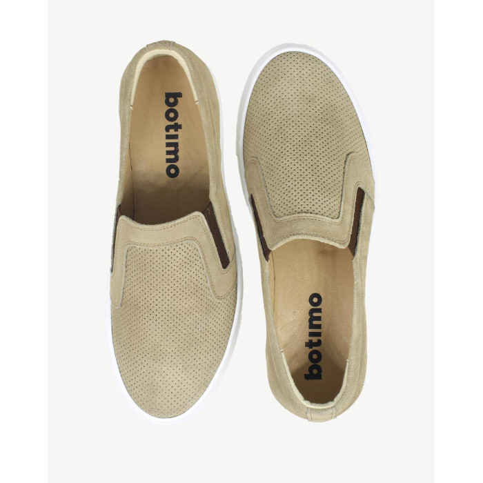 Beżowe skórzane trampki wsuwane