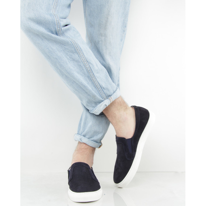 Granatowe skórzane trampki wsuwane