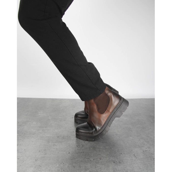 Brown stilettos full grain leather