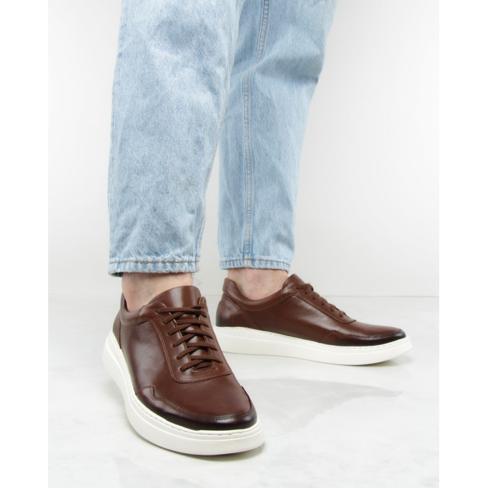 Brązowe trampki ze skóry licowej