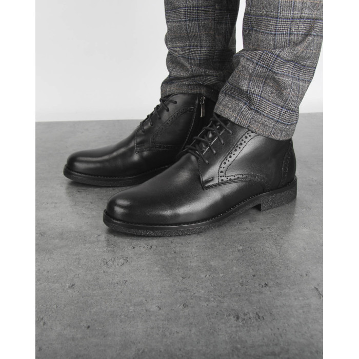 Black Men's full grain leather boots