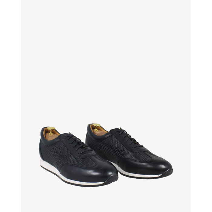 Sportowe czarne półbuty