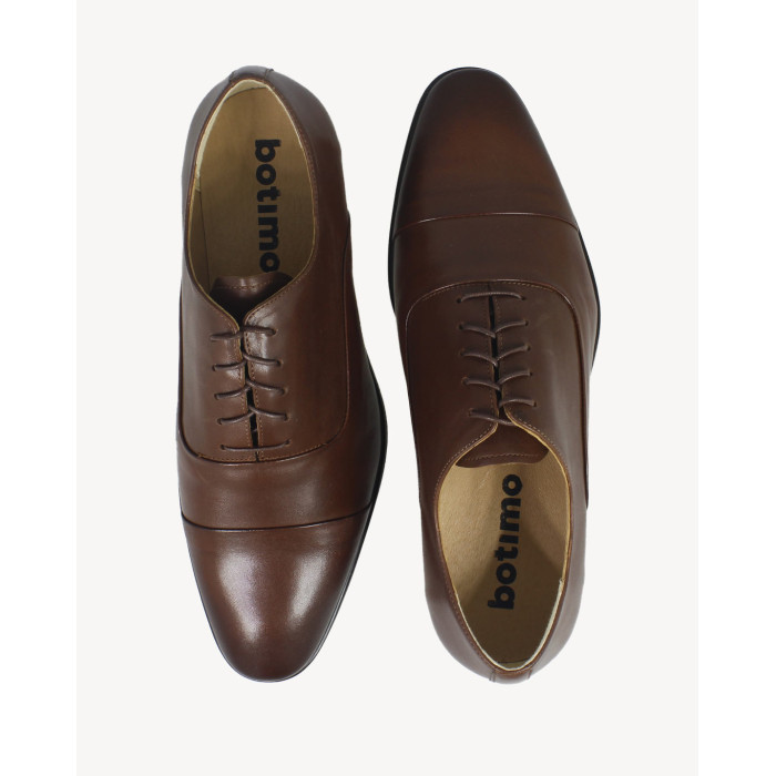 Brązowe półbuty wizytowe na 2 cm obcasie