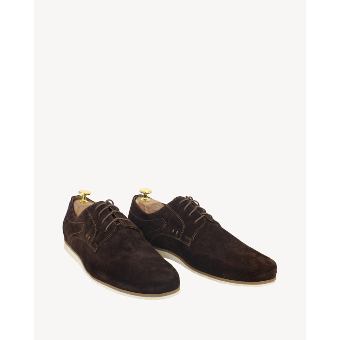 Brązowe eleganckie półbuty welurowe