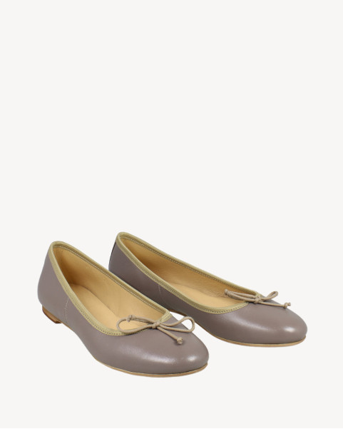 Dark beige comfortable ballerinas grain leather