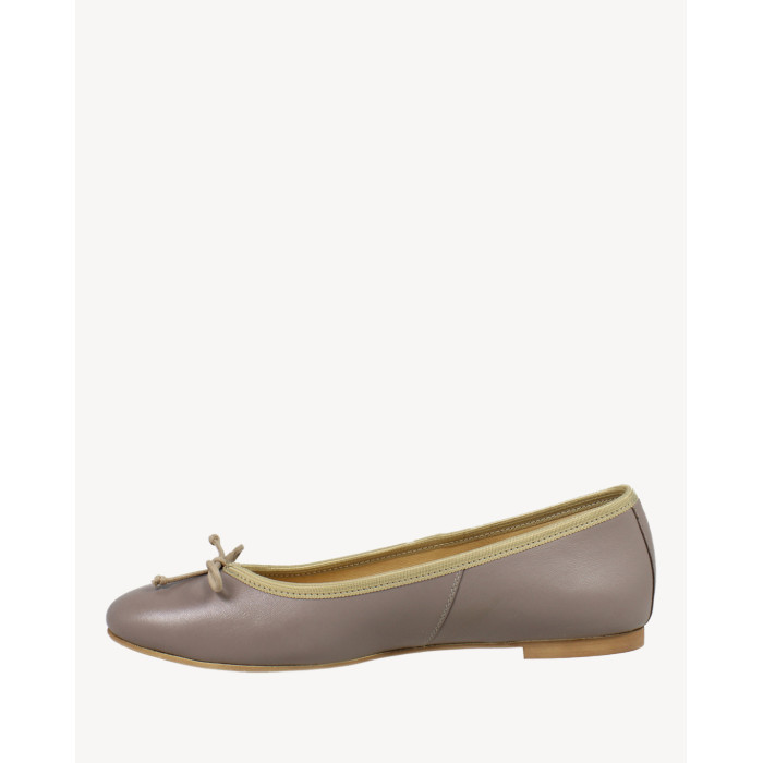 Dark beige comfortable ballerinas grain leather