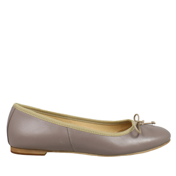 Dark beige comfortable ballerinas grain leather