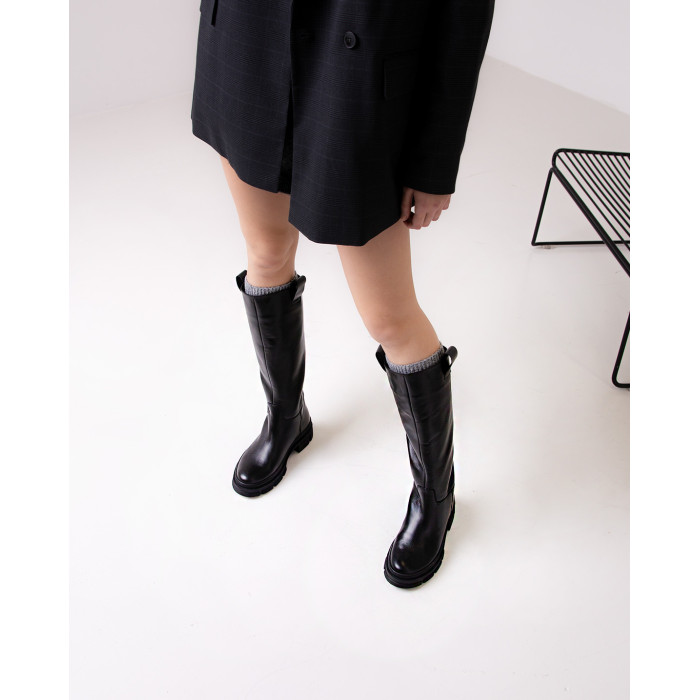 Czarne kozaki skórzane BOTIMO