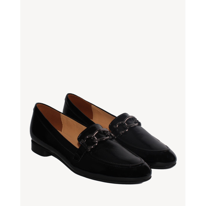 Czarne lordsy skóra lakierowana