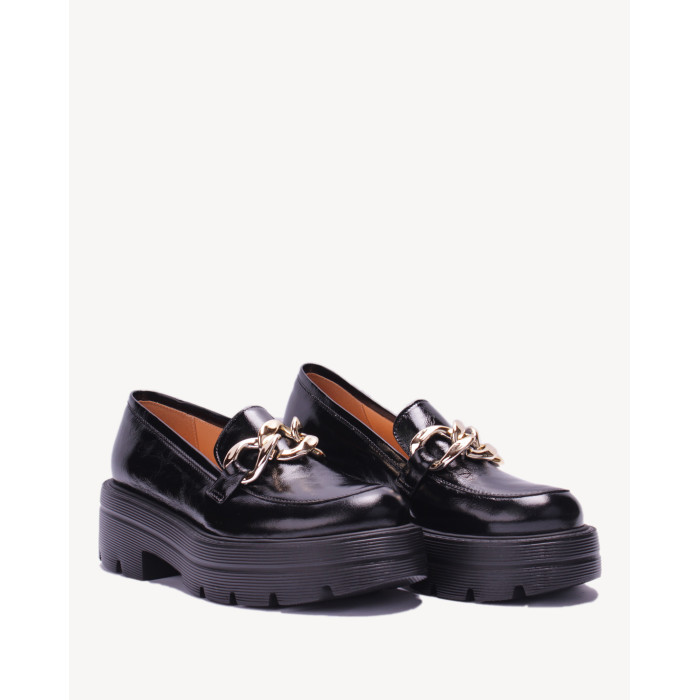 Czarne mokasyny na 2,5 cm platformie