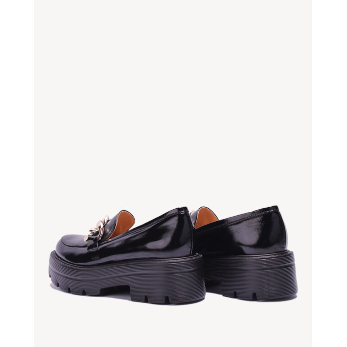 Czarne mokasyny na 2,5 cm platformie