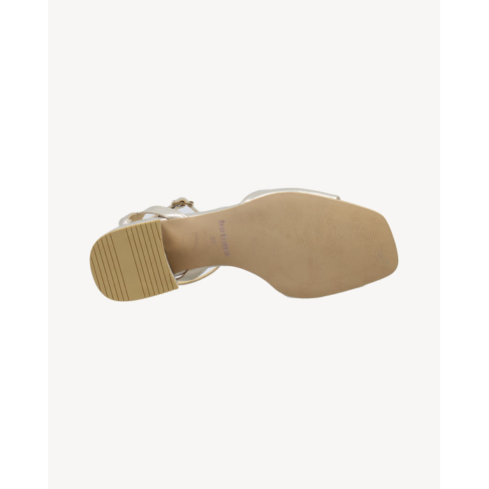 Gold sandals with 3cm heel