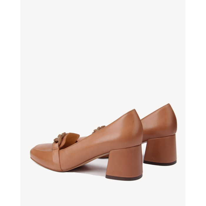 Red moccasins with chain heel