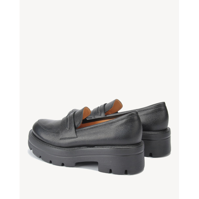 Czarne mokasyny na 5 cm platformie