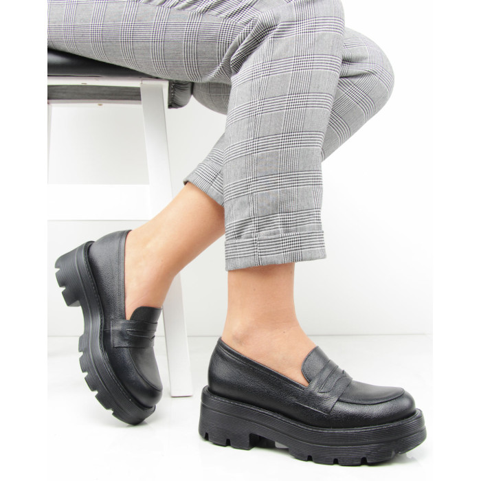 Czarne mokasyny na 5 cm platformie