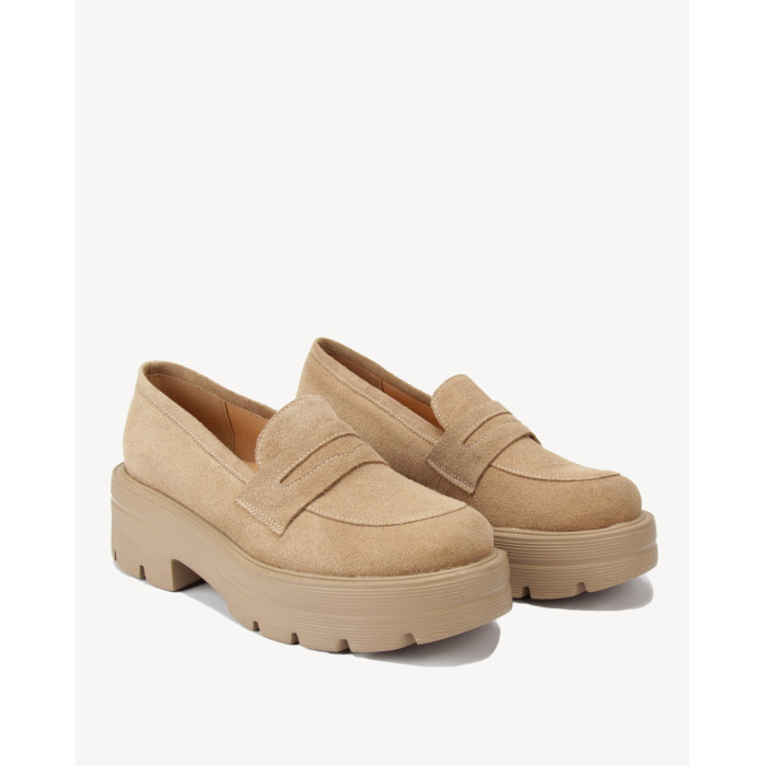 Beżowe mokasyny na 5 cm platformie