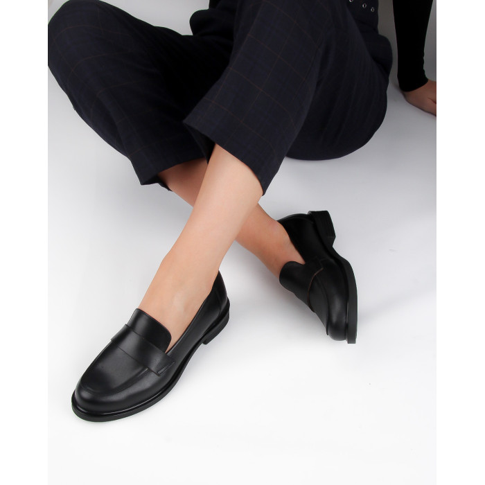 Czarne mokasyny skórzane BOTIMO