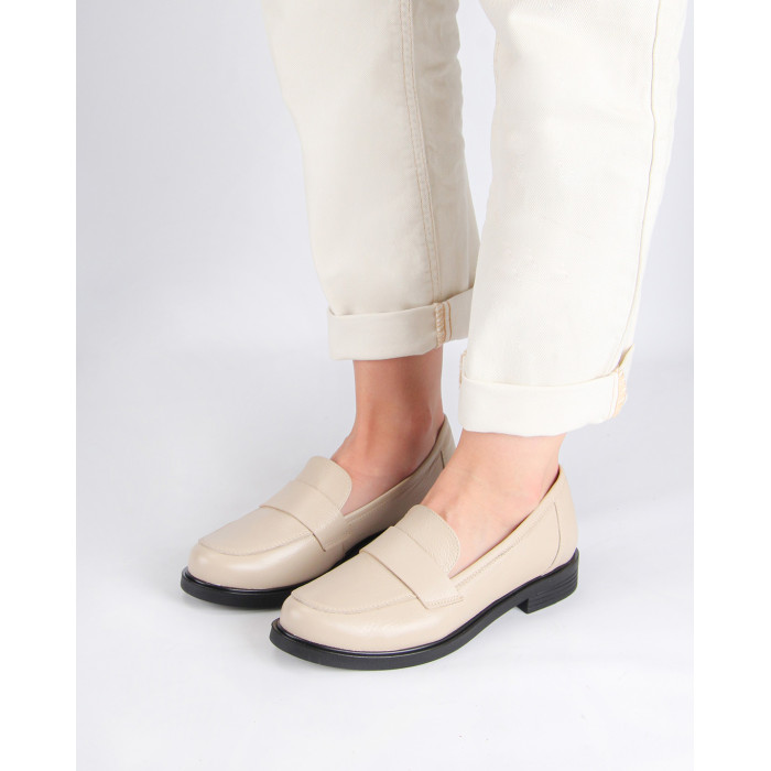 Beżowe mokasyny skórzane BOTIMO