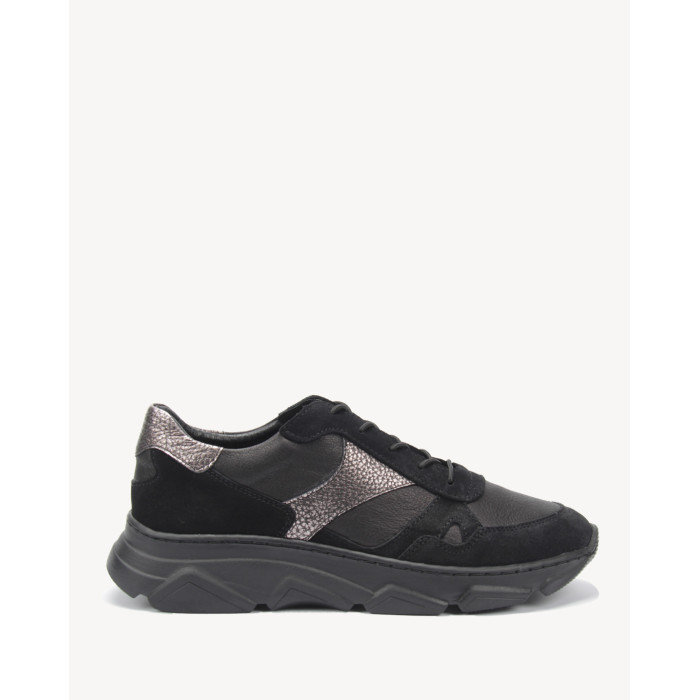 Czarne półbuty sportowe