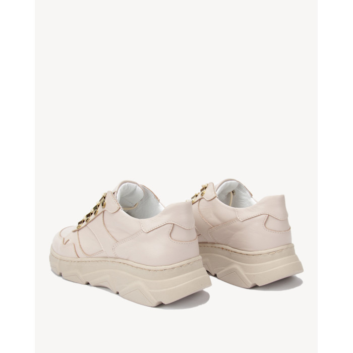 Light powder leather sneakers