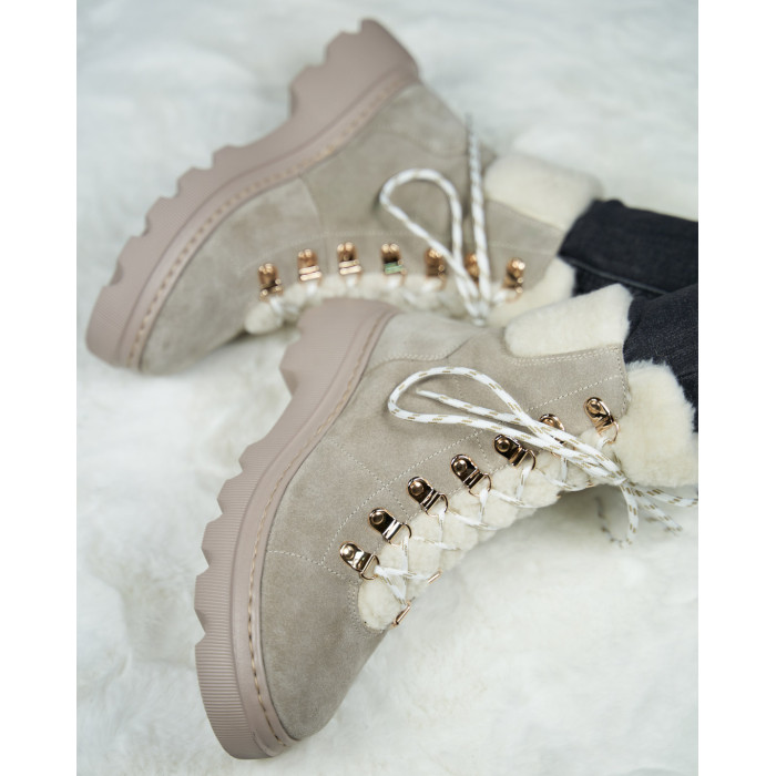 Beżowe botki ocieplane skóra welur