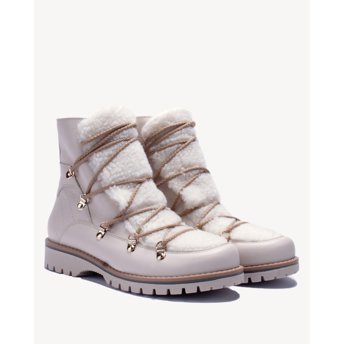 Beżowe śniegowce ocieplane skóra zamszowa