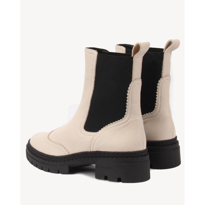 Beżowe sztyblety skóra licowa