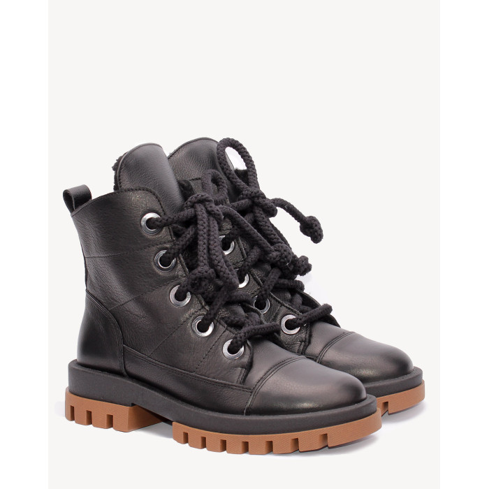 Czarne śniegowce ocieplane skóra licowa