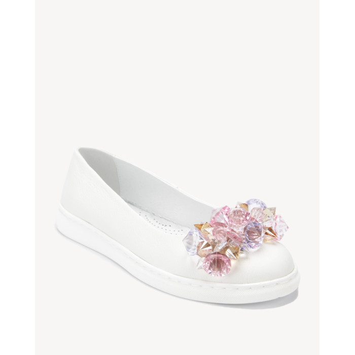 Białe baleriny skórzane z kryształkami