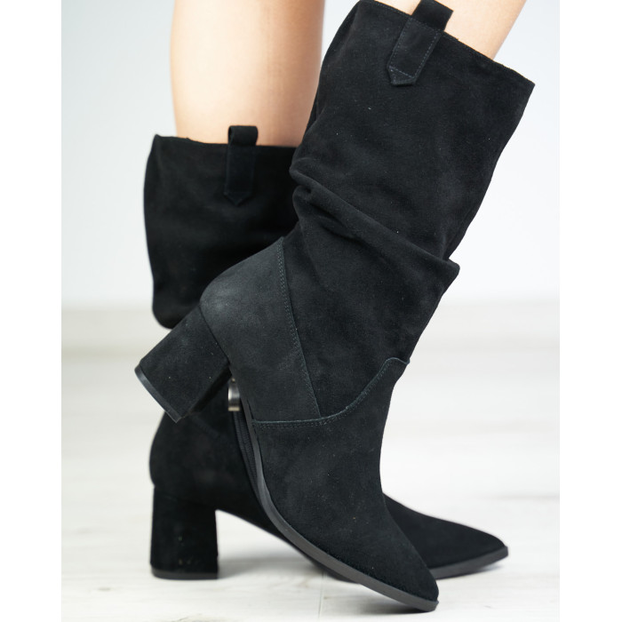 Black velour insulated boots