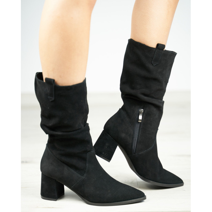 Black velour insulated boots