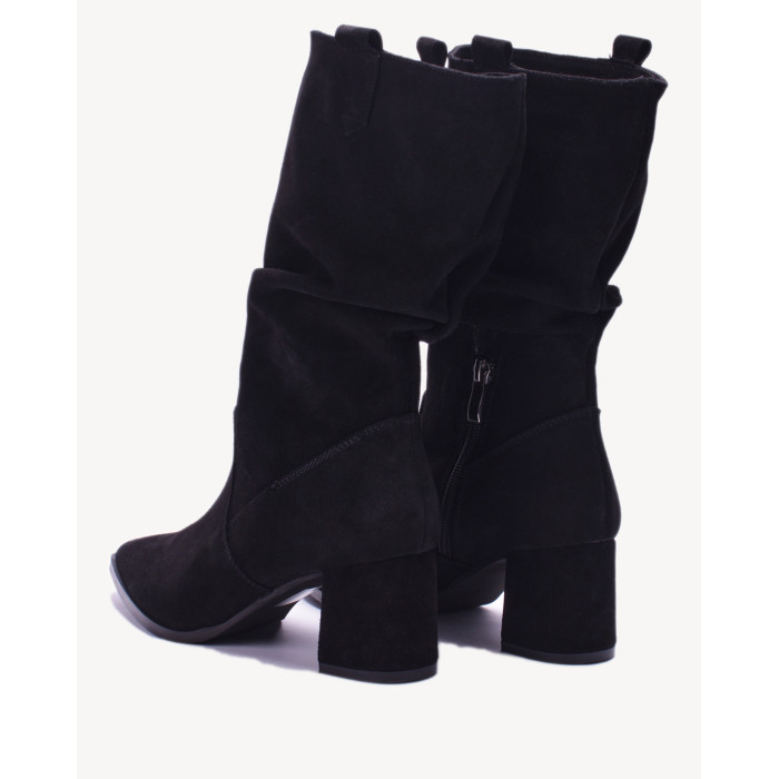 Black velour insulated boots