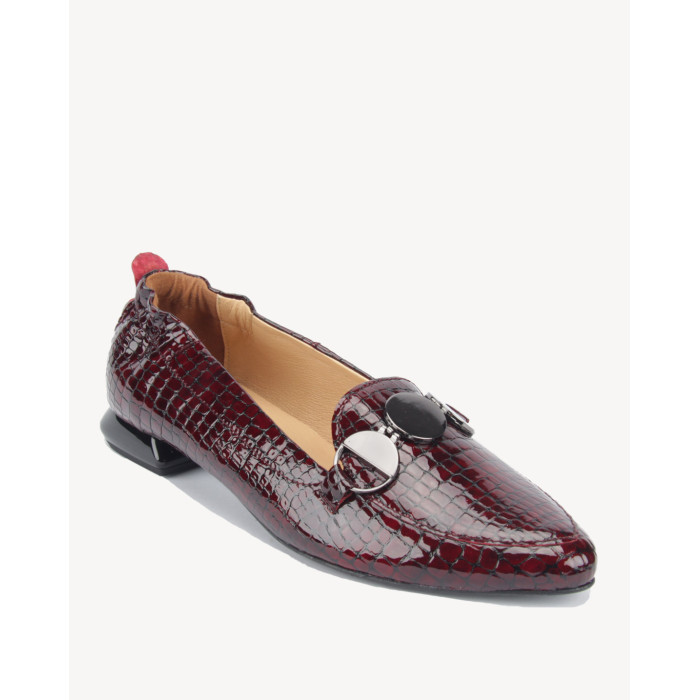 Maroon half boots patent leather