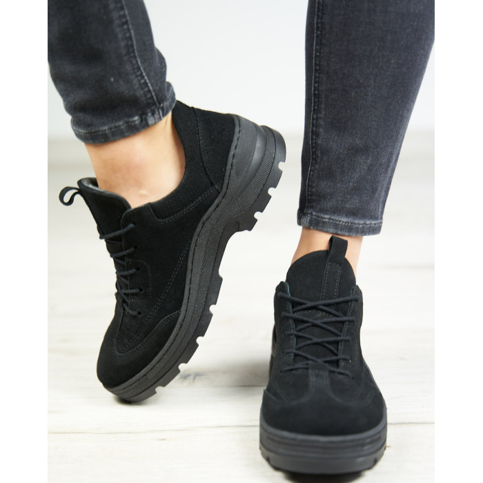 Czarne półbuty skórzane