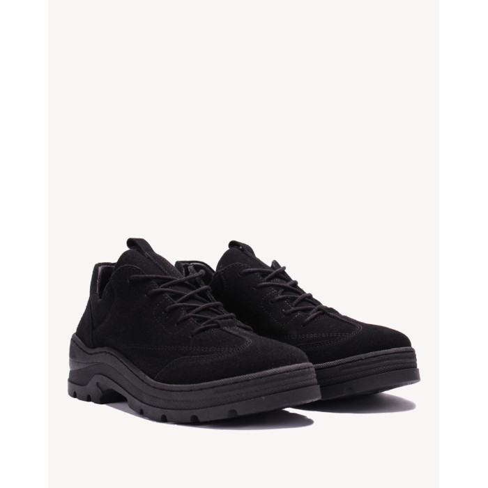 Czarne półbuty skórzane