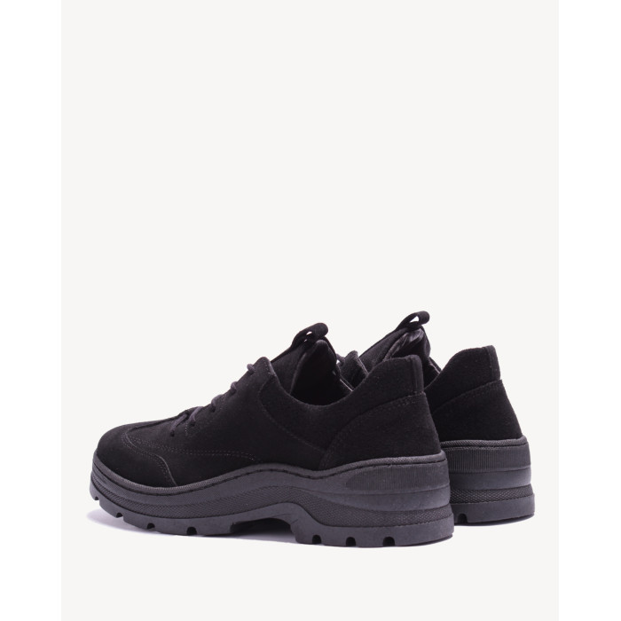 Czarne półbuty skórzane