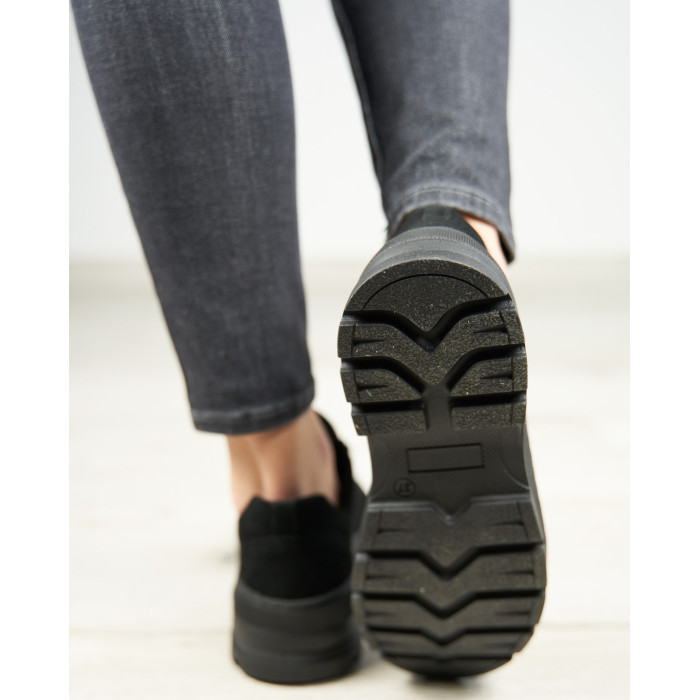 Czarne półbuty skórzane