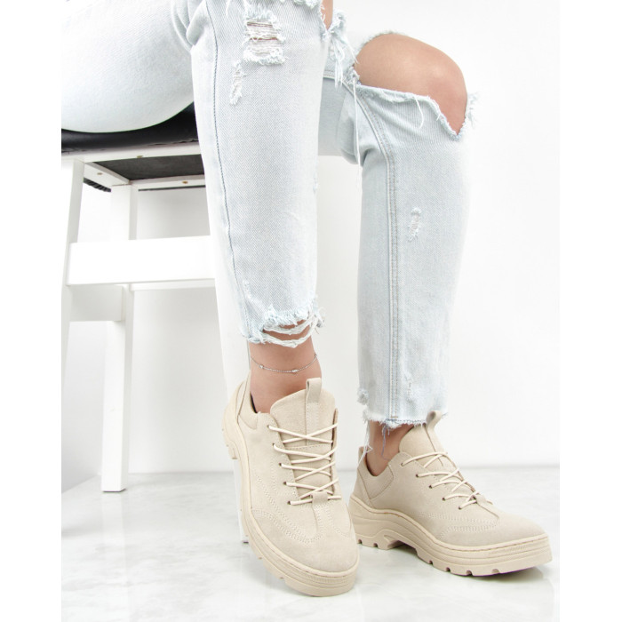 Beżowe półbuty skórzane