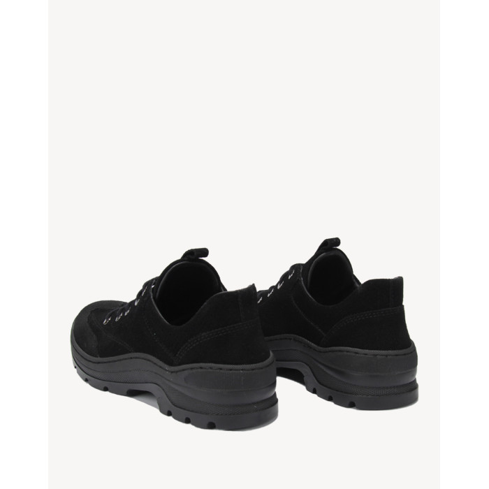 Czarne półbuty welurowe