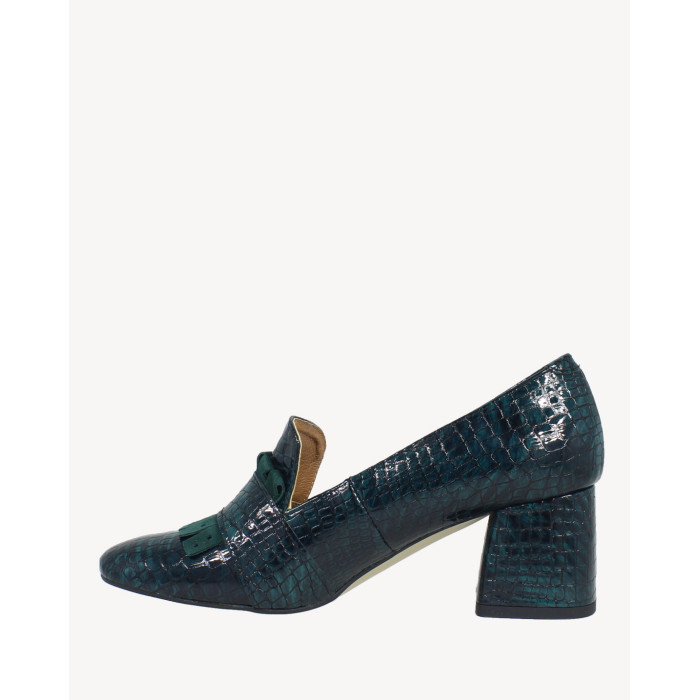 Green moccasins with imitation leather heel