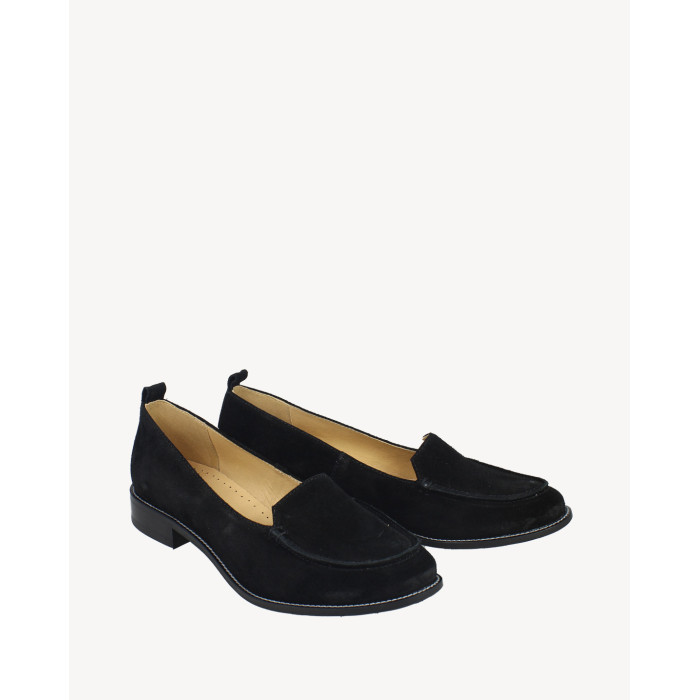 Czarne mokasyny welurowe na 2,5 cm obcasie