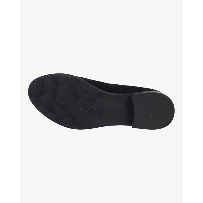 Czarne mokasyny welurowe na 2,5 cm obcasie