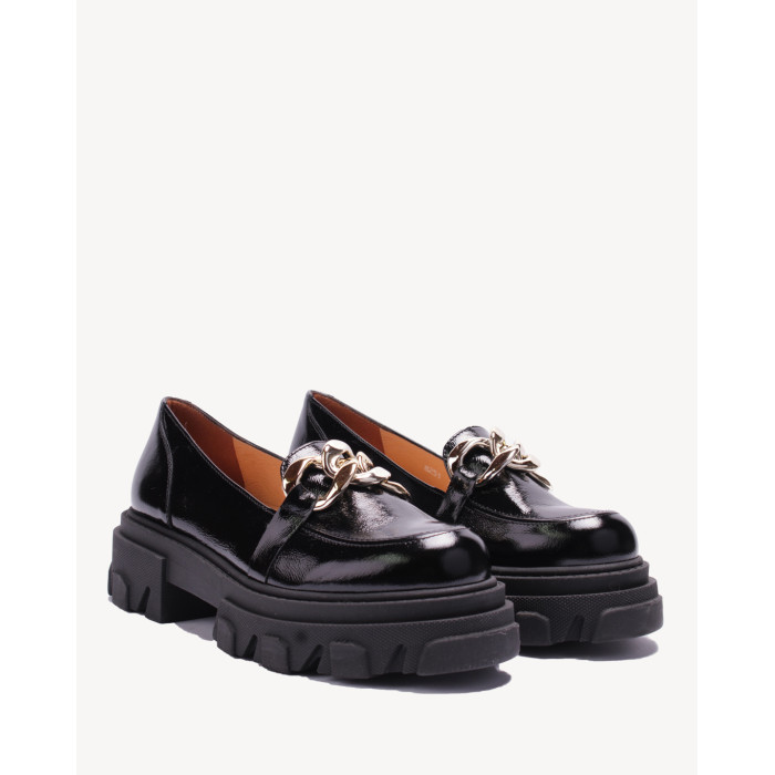 Black moccasins on 2,5 cm platform