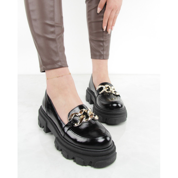 Black moccasins on 2,5 cm platform