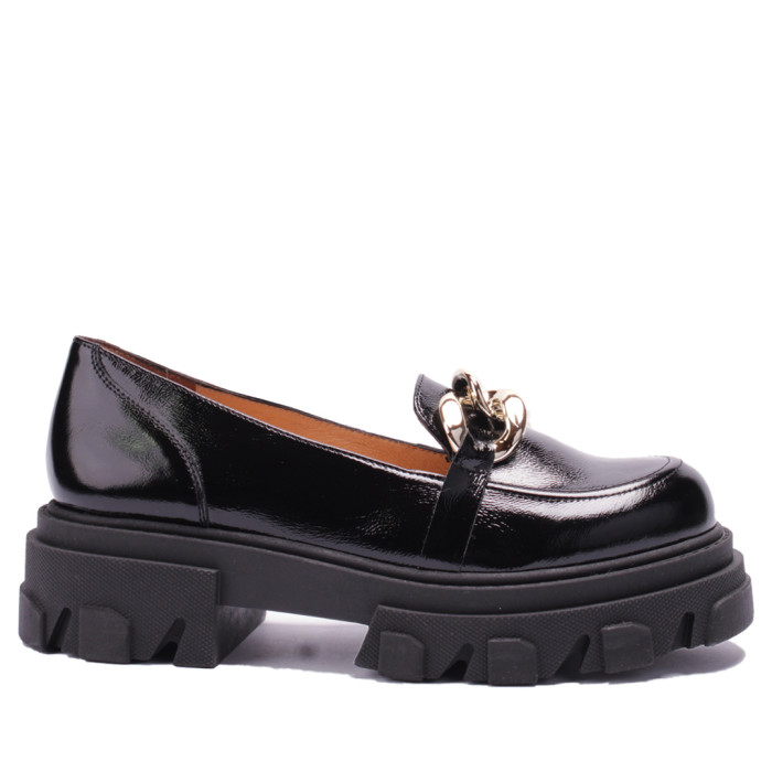 Black moccasins on 2,5 cm platform
